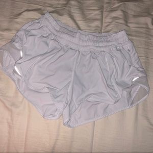 Lululemon Hotty Hot Short